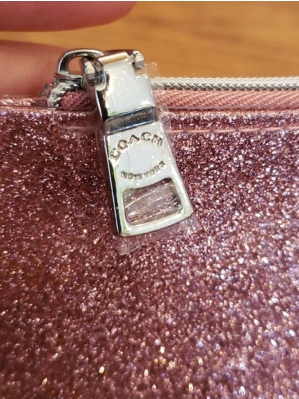Coach Dreams Live YoursFragrance Pink Sparkle Cosmetic Bag